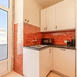 Eco Luxury Lisboa-campo De Ourique Apartment