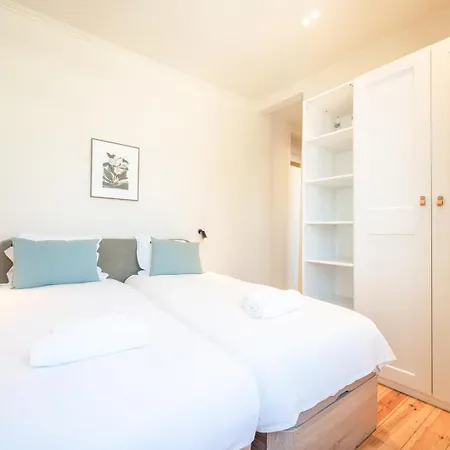 Eco Luxury Lisboa-campo De Ourique Апартаменты